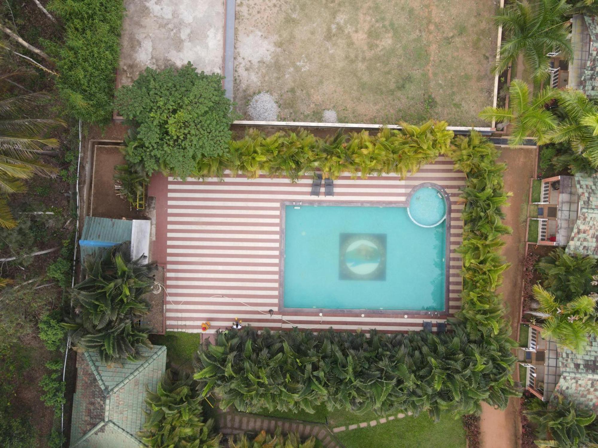 Coorg Nesara Hotel And Resort Kushālnagar Exterior foto